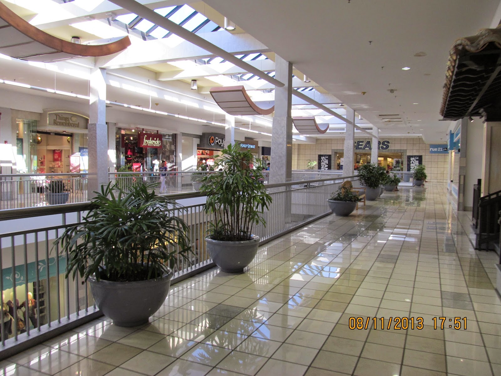 Trip to the Mall St. Clair Square Mall (Fairview Heights, IL)