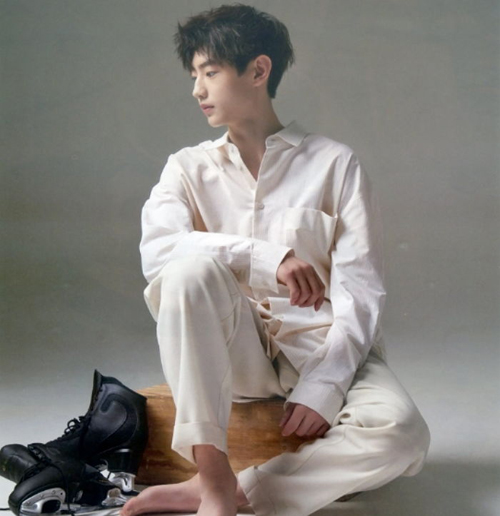 D編集長の裏ブログ: BigHit×Mnet「I-LAND」出演パク・ソンフンのフィギュア選手時代