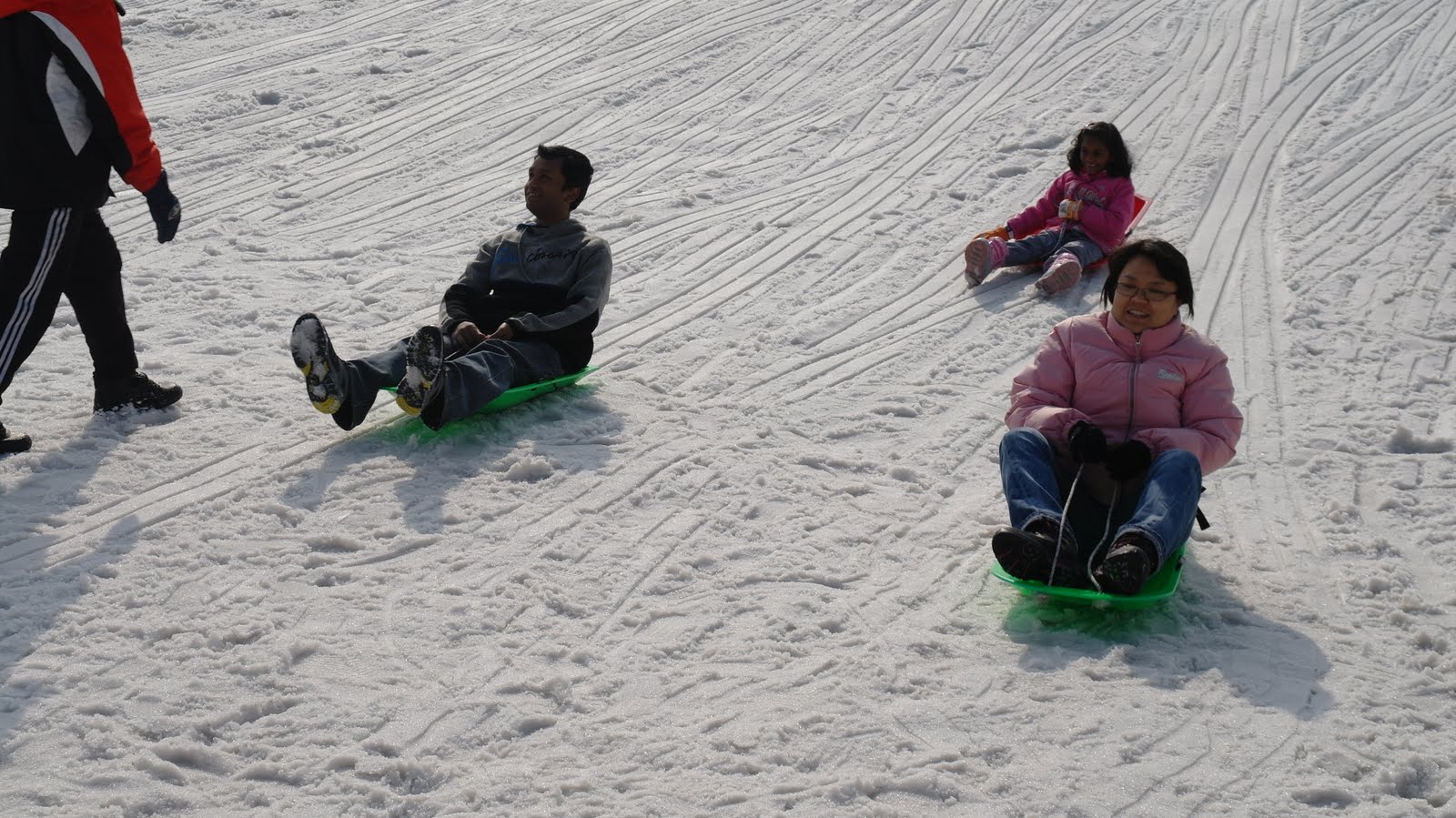 Our Korea Experiences Snow sledging in suwon.