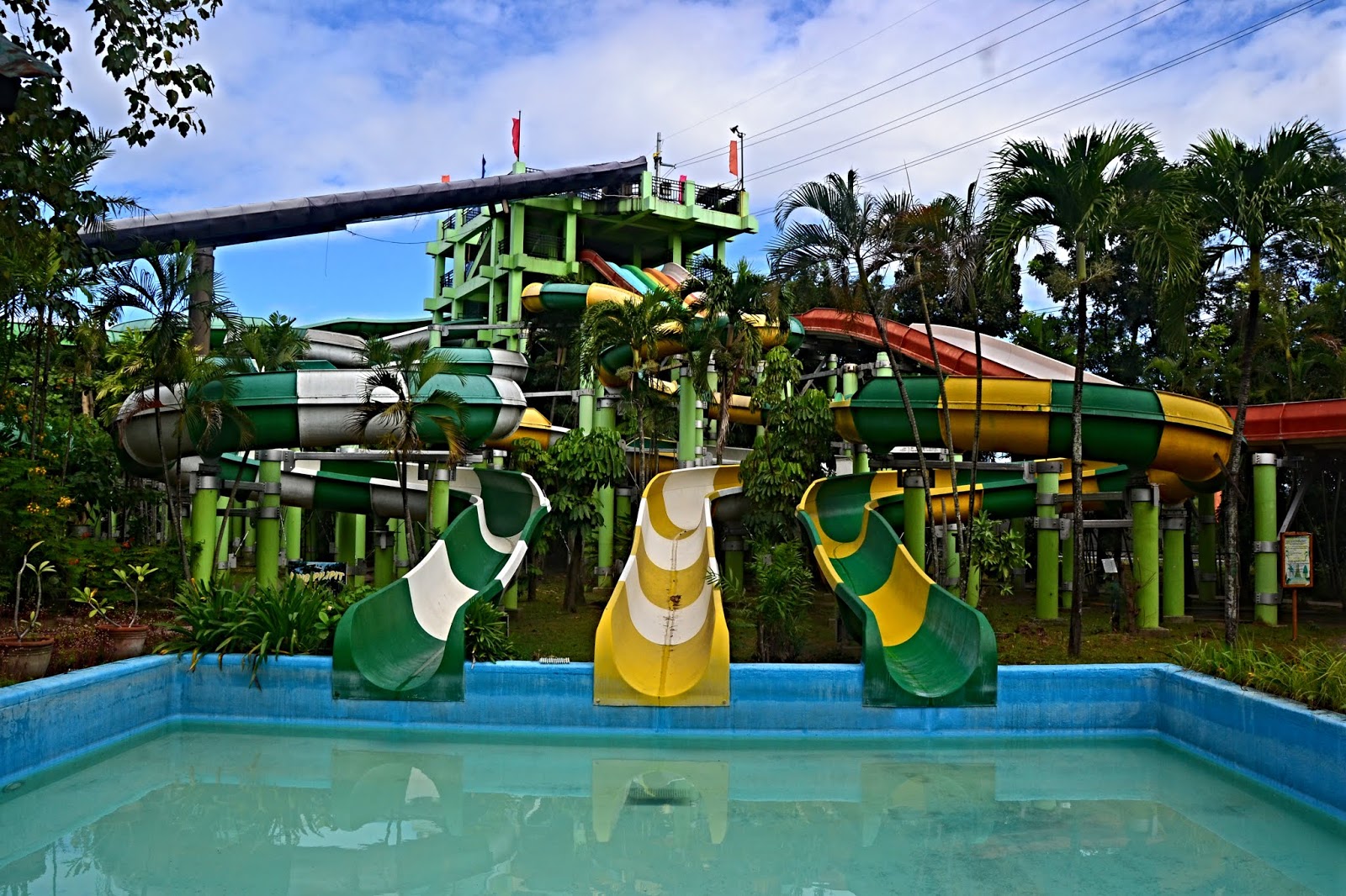 Splash Island Laguna