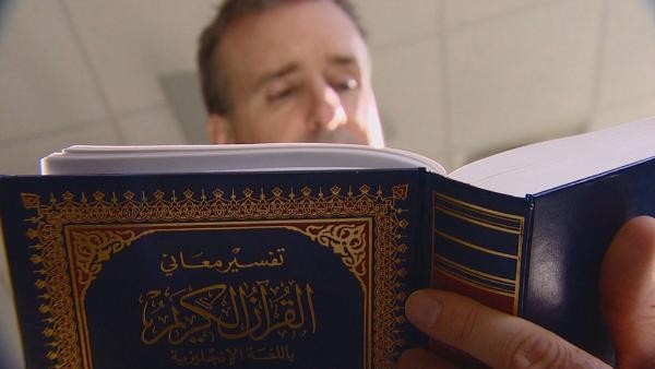 Mendapat 'Ilham' Setelah Ikut Berpuasa, Pendeta Amerika Ini Akhirnya Masuk Islam