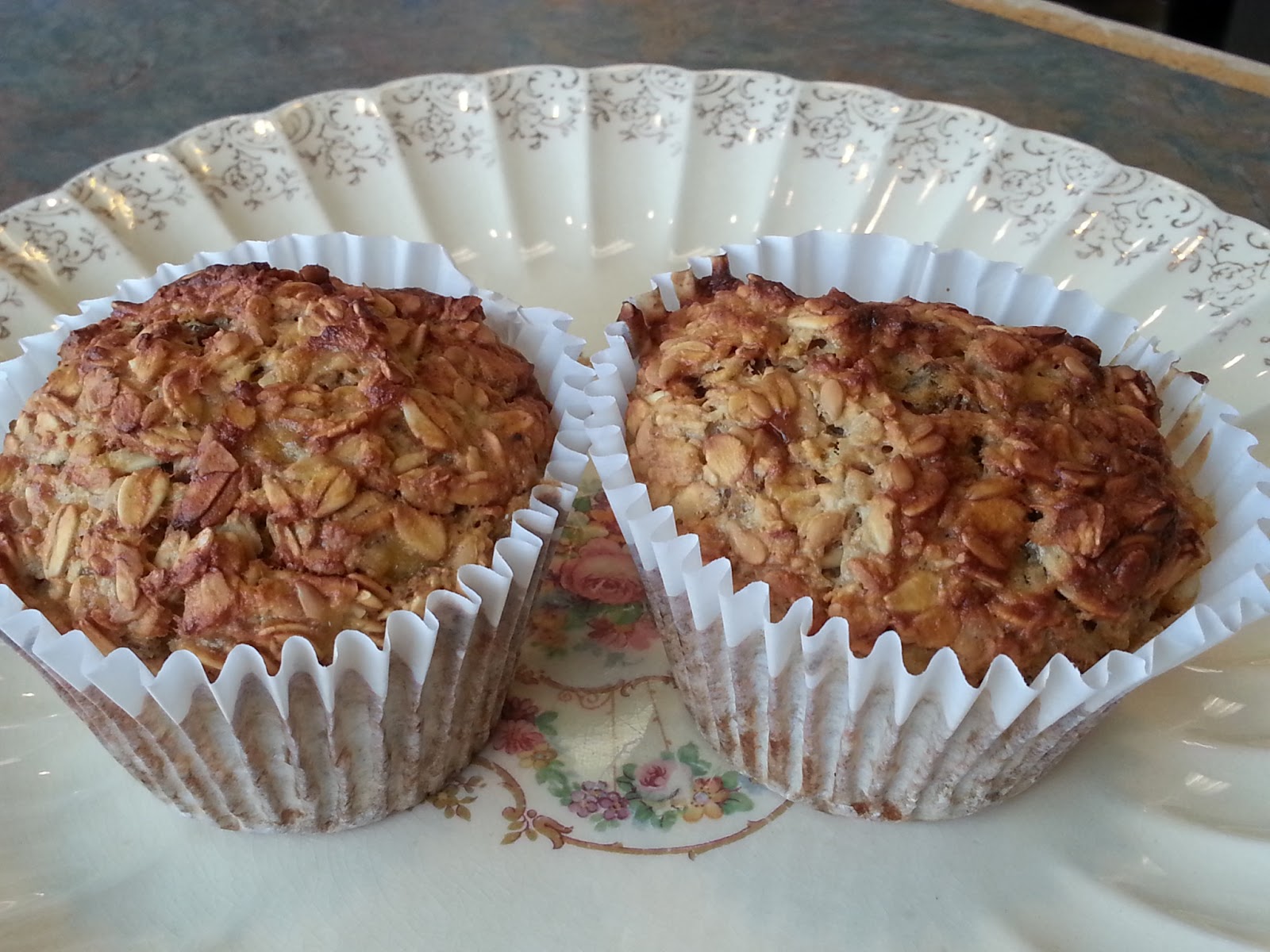 Les douceurs de genny MUFFIN AUX BANANES SUPER SANTÉ Les douceurs de genny MUFFIN AUX BANANES SUPER SANTÉ