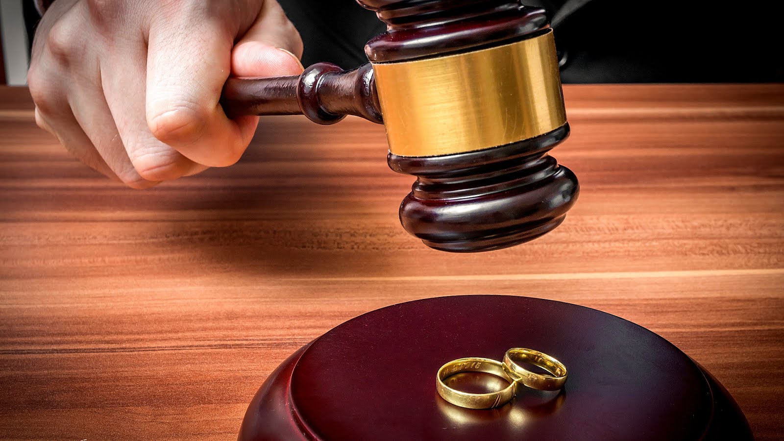 Adultery Meaning