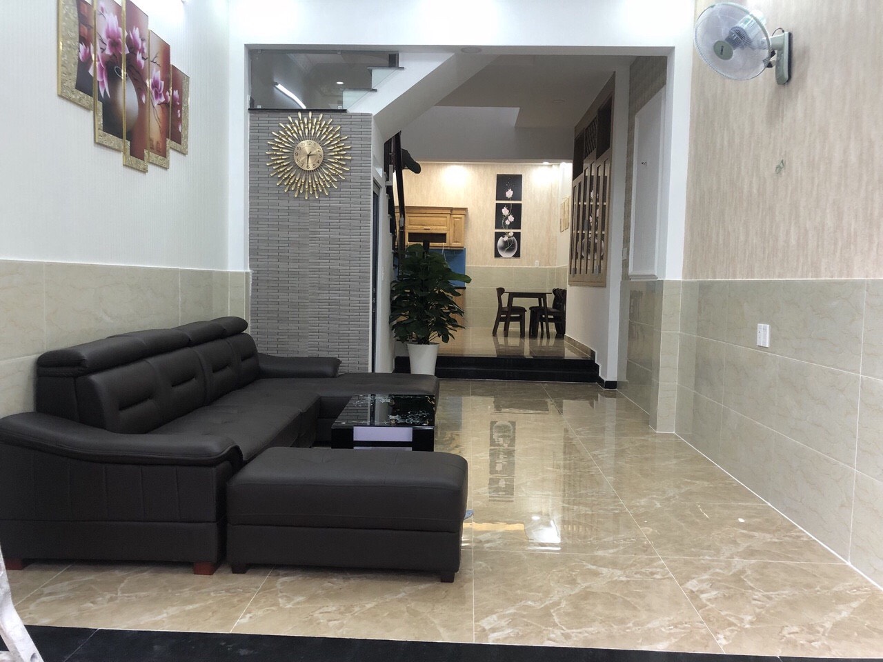 B\u00e1n nh\u00e0 h\u1ebbm 688 \u0111\u01b0\u1eddng quang trung, ph\u01b0\u1eddng 11, qu\u1eadn g\u00f2 v\u1ea5p - L\u1edbp NCTH2A Khoa CNTT - \u0110H C\u00f4ng ...