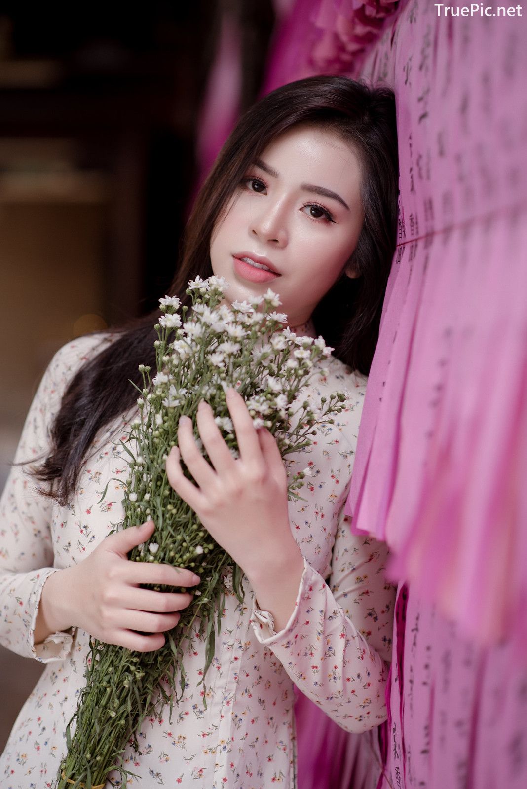 Image-Vietnamese-Beautiful-Girl-Ao-Dai-Vietnam-Traditional-Dress-by-VIN-Photo-2-TruePic.net- Picture-30