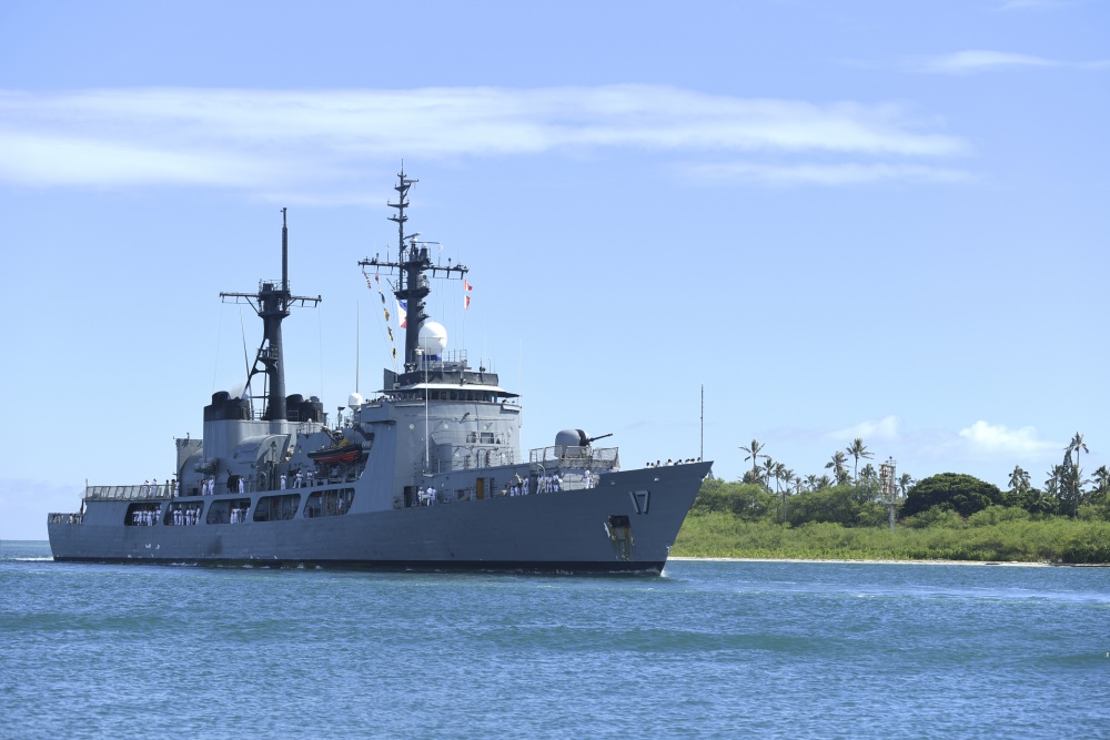 Upgun Cutters to Meet Today's Naval Threats