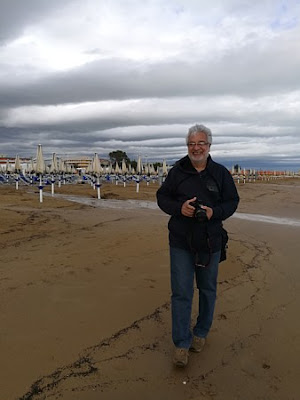 Sunil e la sua macchina fotografica, Bibione, 2017