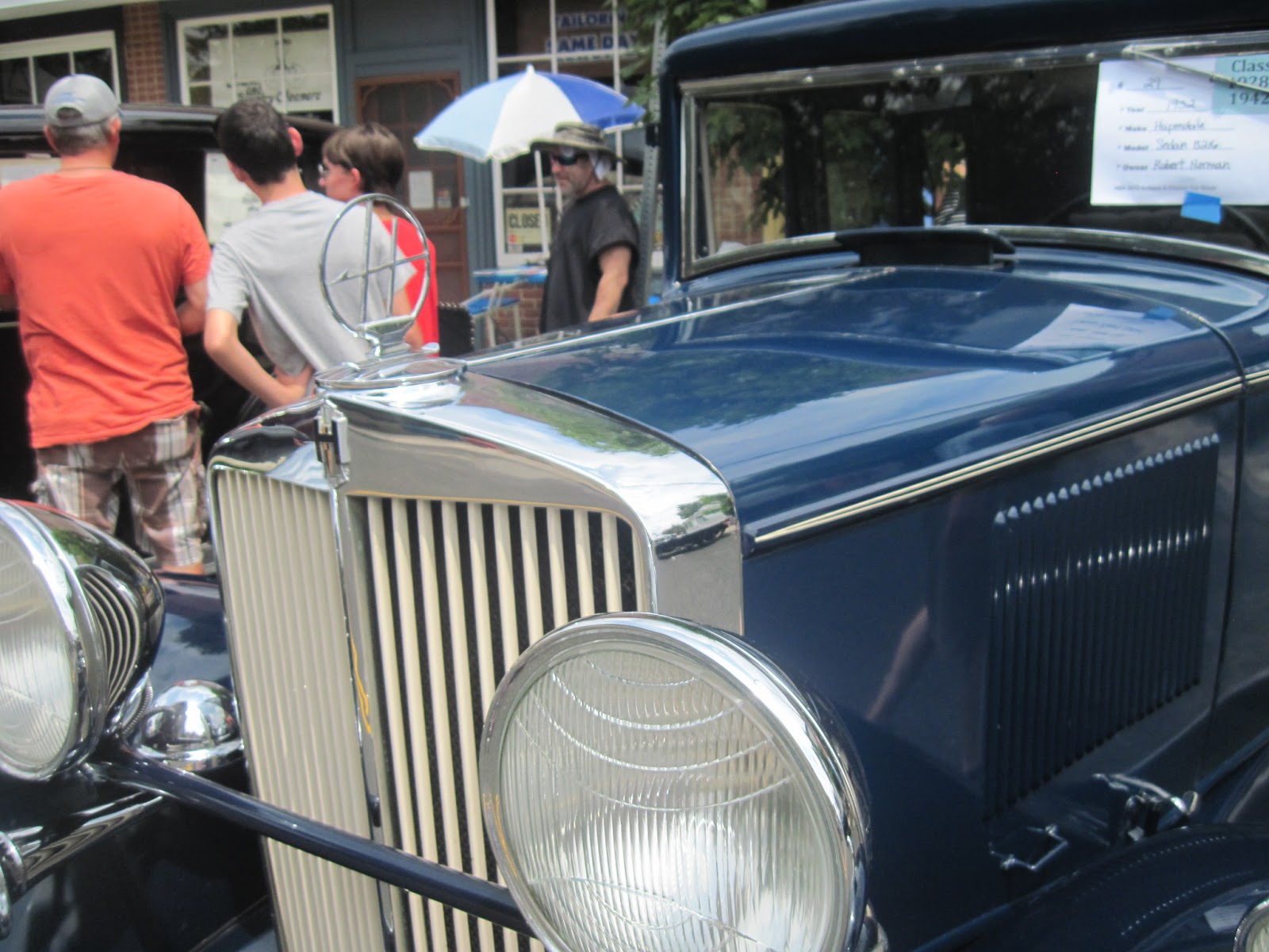 The Belle of Cowbell The Bipolar Therapist from Willow Grove, PA