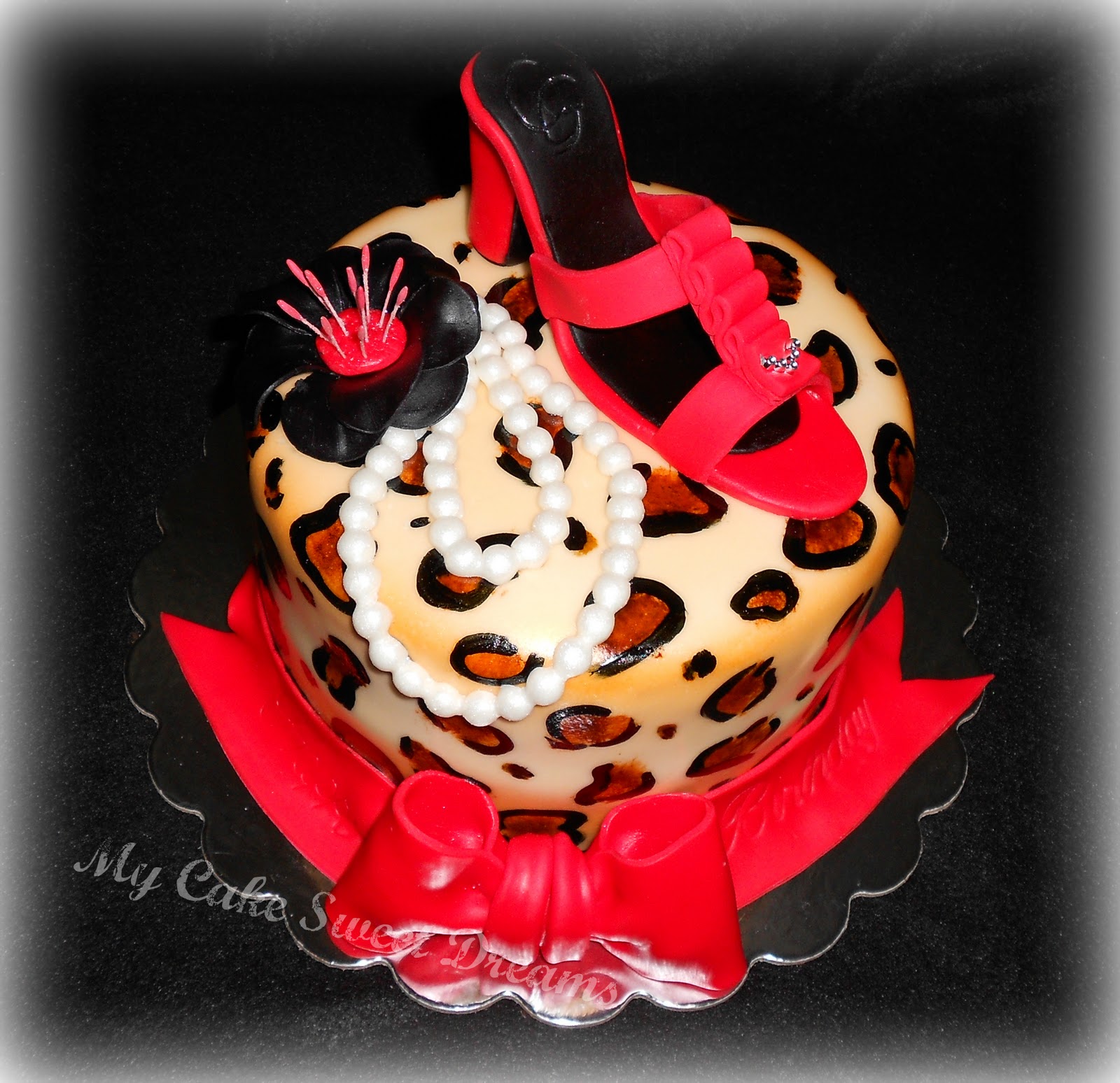 CakesbyZana Leopard Cake (with red shoe)