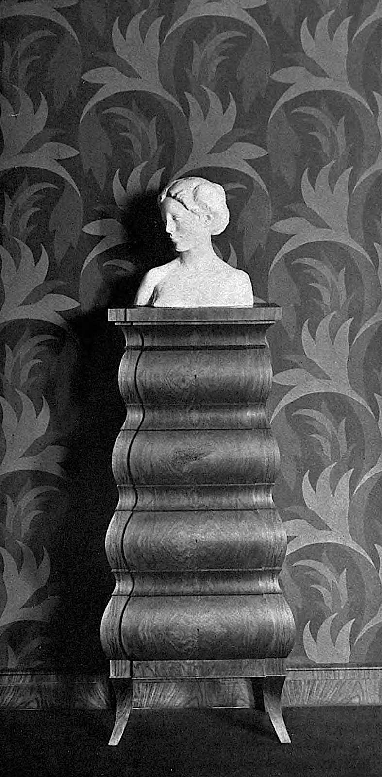 Bruno Paul design Bruno Paul design, cabinet wallpaper bust