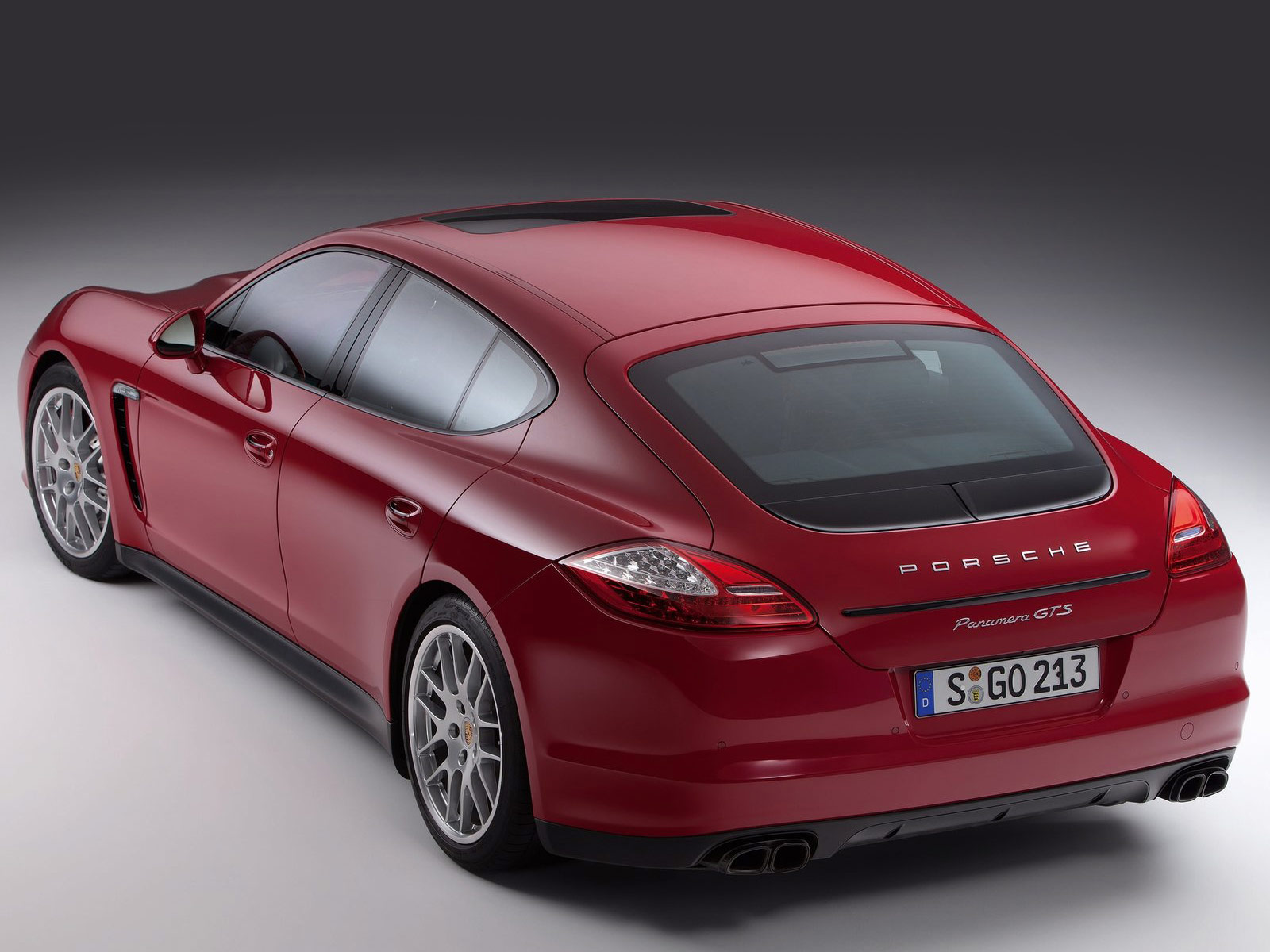 2012 Porsche Panamera GTS pictures