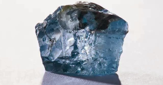 Penemuan Berlian Biru Besar Langka Di Afrika Selatan berlian biru langka