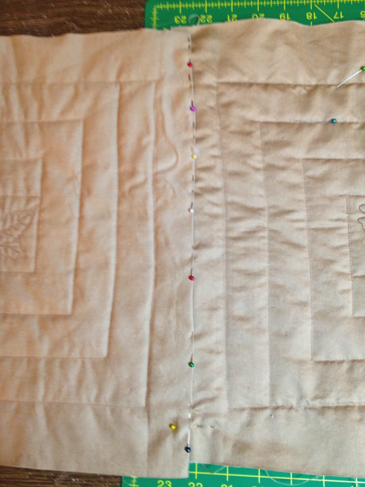 Quilt as you go using free motion quilting Joining quilted log cabin