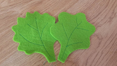 DIY Play Food: Lettuce Leaves DIY Play Food: Lettuce Leaves