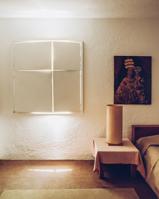 Inviting History Book Review Interior Voyages by Matthieu Salvaing