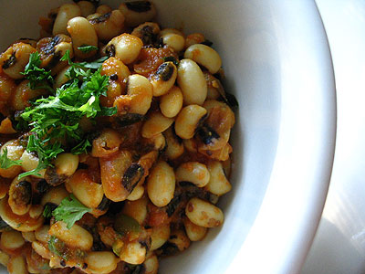 Black-Eyed Peas amongst Mustard, Cumin in addition to Curry Leaves