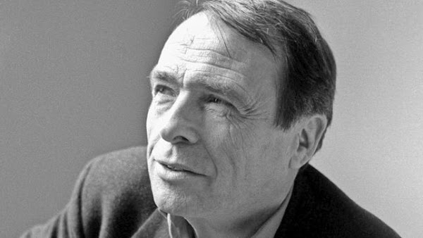 Espacio social y campo del poder | por Pierre Bourdieu Espacio social y campo del poder | por Pierre Bourdieu