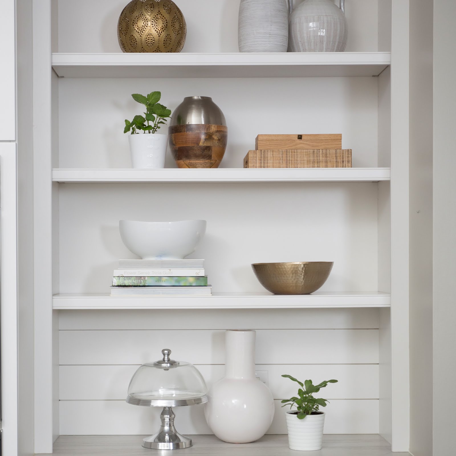 My ScoopCharlotte feature : Shelf Styling