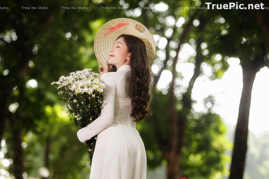 Image The Beauty of Vietnamese Girls with Traditional Dress (Ao Dai) #1 - TruePic.net - Picture-31