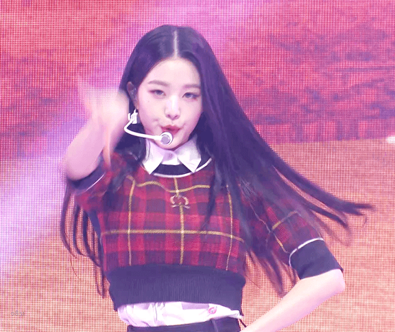 아이즈원> 온라인팬파티 DD댄스 장원영