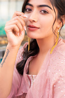 Rashmika Mandanna Latest Sizzling Photoshoot Stills