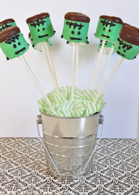 Frankenstein Marshmallow Pops