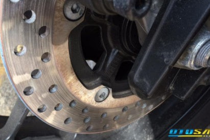 Cara Mengatasi Rem Cakram Seret Pada Motor dengan Mudah