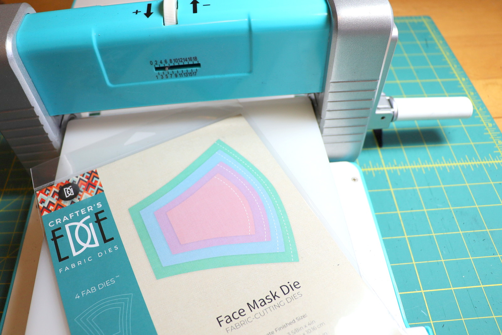 Just Let Me Quilt Crafter's Edge Mask With A Pocket For Filter