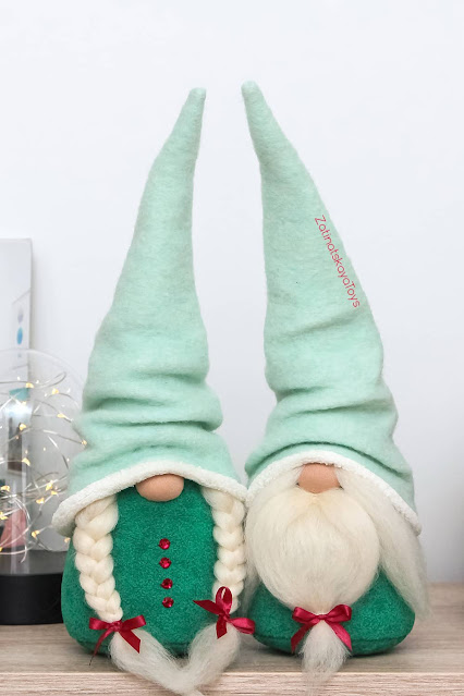 two Christmas gnomes with wool hats by sewing patterns and tutorials of Zatinatskaya Natalia