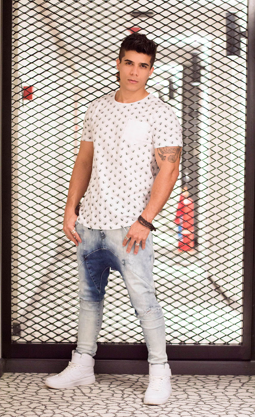 FIQUE POR DENTRO DE TODA A CARREIRA DE JOTA JOTA,O MC QUE CONQUISTOU A WEB! Divulgartes by