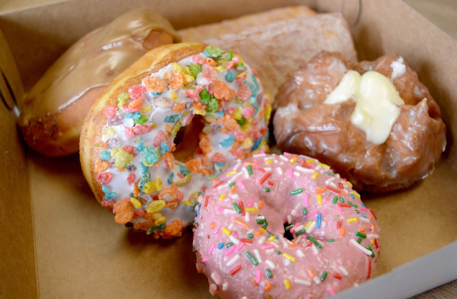 A Visit to The Donut Factory in the UDistrict