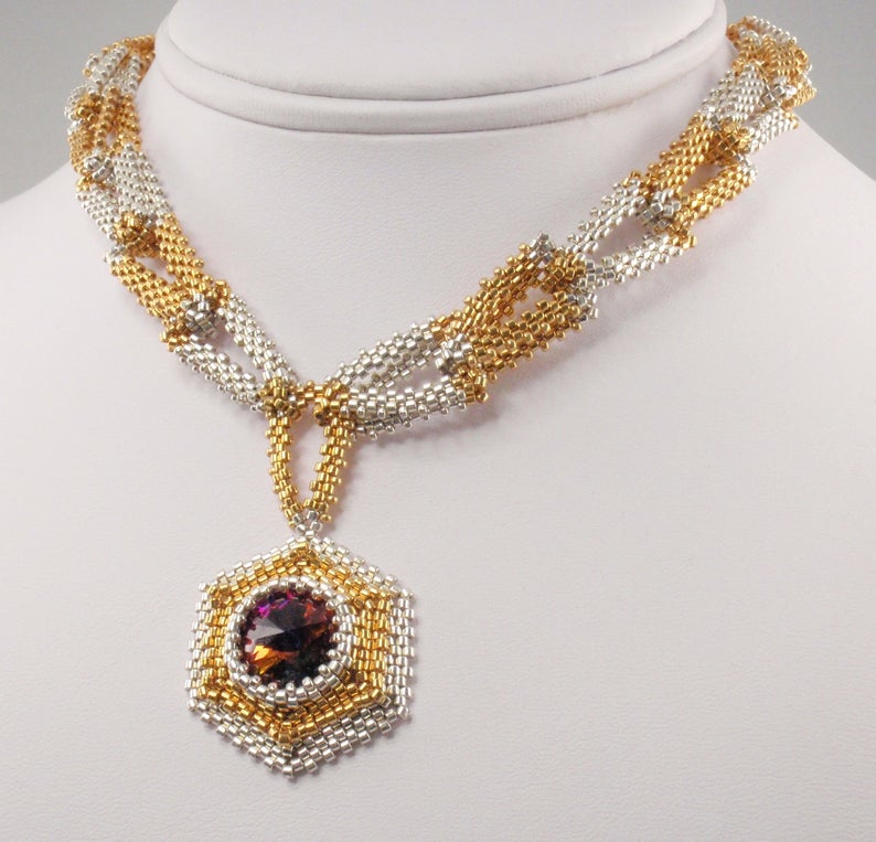 Beautiful Beadwork Tutorials by njdesigns1 / The Beading Gem