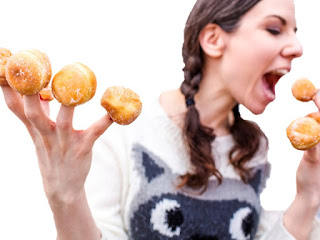 Teaching students how to write in math workshop often ends up as an afterthought, but it's extremely important! Elementary students need to learn how to explain their thinking in solving math problems and their use of math strategies. This guest post shares tips on modeling, teacher guidance, and independent practice for teaching writing in math, so click through to read it! Teaching students how to write in math workshop often ends up as an afterthought, but it's extremely important! Elementary students need to learn how to explain their thinking in solving math problems and their use of math strategies. This guest post shares tips on modeling, teacher guidance, and independent practice for teaching writing in math, so click through to read it!