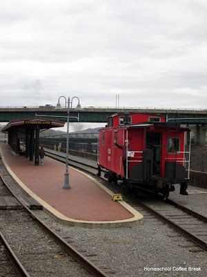 A Western Maryland Railroad Photojournal (Autumn Colors) on Homeschool Coffee Break @ kympossibleblog.blogspot.com #railroad #steamtrain