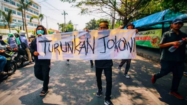 Serukan-Pecat-Jokowi-dan-Golput-di-Pilpres-2024-Blok-Pelajar-Politik-Jokowi-Telah-Menghabisi-Demokrasi-Rakyat-Jangan-Mau-Lagi-Dibodohi
