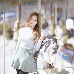 Pretty Yu Jin In Outdoors Photo Shoot Foto 5