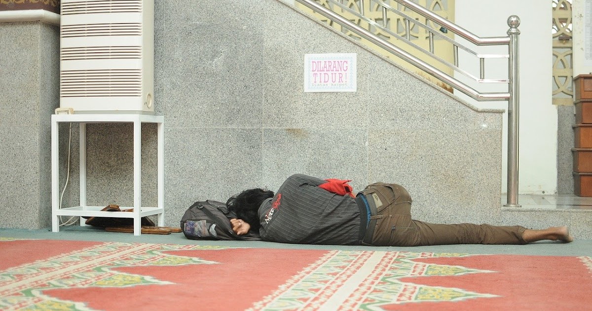 5 Unbelievable SLEEPING ON THE FLOOR Health Benefits!