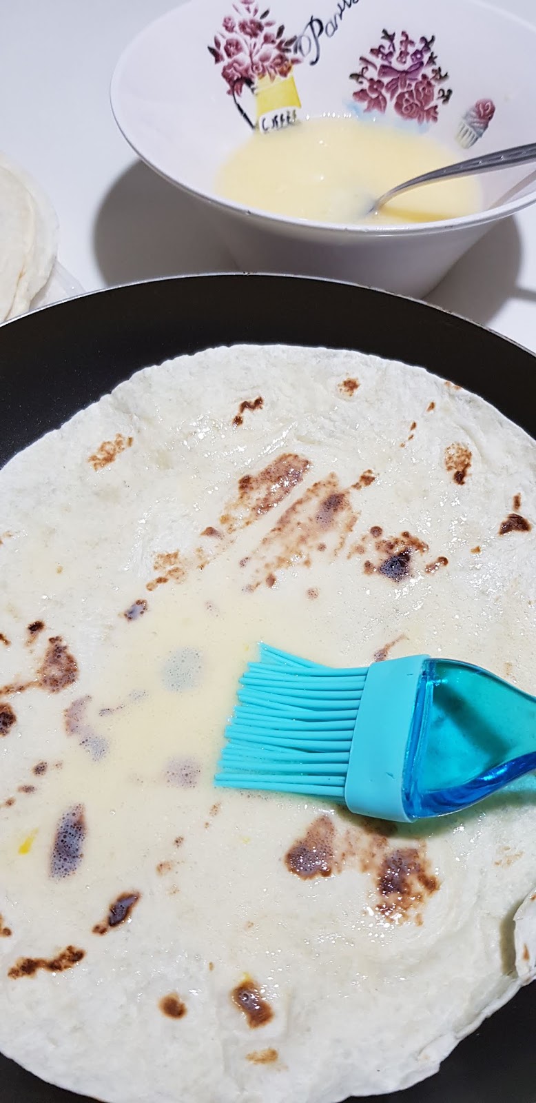 TATESAL LAVAŞTAN BÖREK