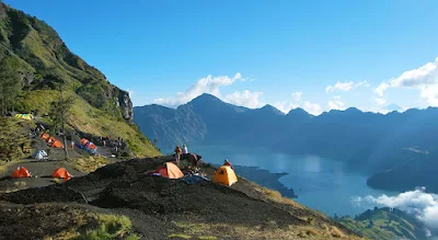 Plawangan Sembalun Crater Rim 2639 meters Mount Rinjani