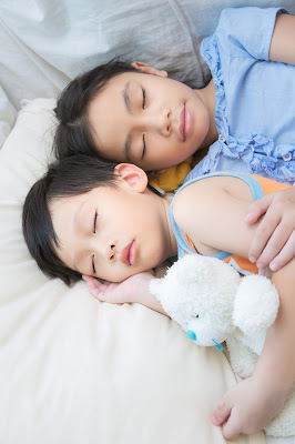 WFH Sambil Jaga Anak? Siasati dengan Kamera Pintar