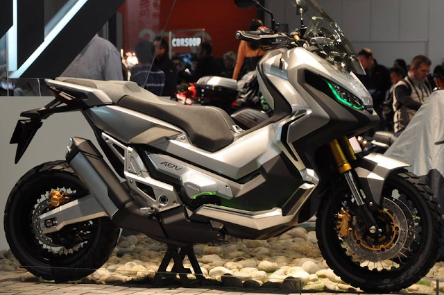2017 Honda X-ADV Preview and Specs