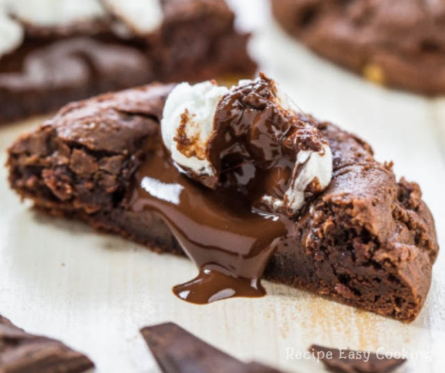 Delicious Hot Chocolate Cookies