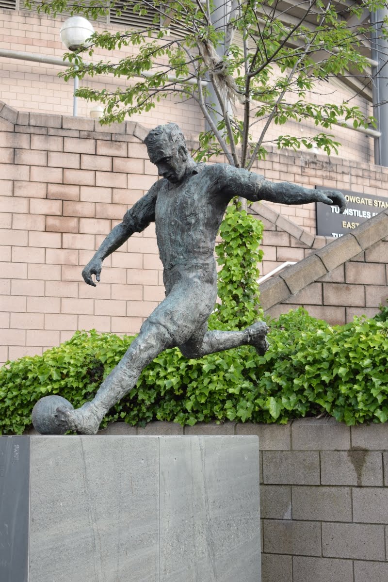 Photographs Of Newcastle Jackie Milburn Statue