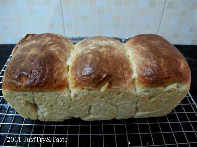 Obsesi Roti 3: Hokkaido Milky Loaf - Roti Lembut ala Jepang