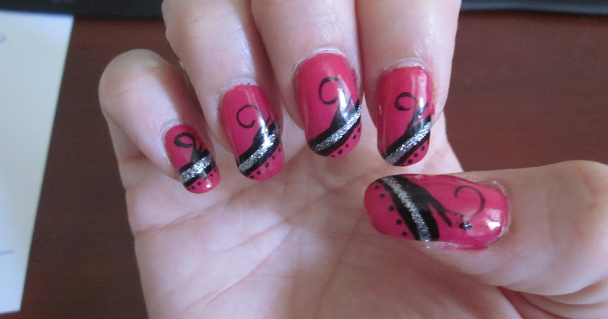 Pink Lady nail art Les 2 mains
