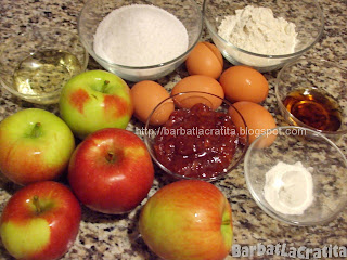 Tort de mere coapte cu zahar ars Ingrediente reteta