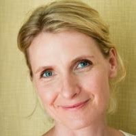 http://www.alohacriticon.com/literatura/escritores/elizabeth-gilbert/