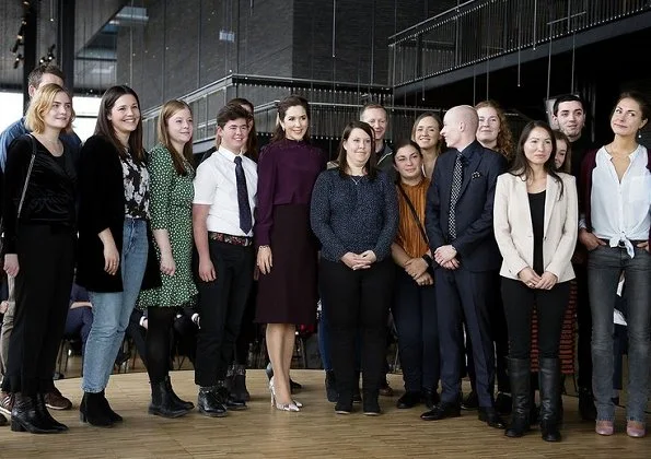 Crown Princess Mary attended a reception held by TUBA at Royal Danish Playhouse. Vivancia Private. Gianvito Rossi Pumps, Hugo Boss Clutch