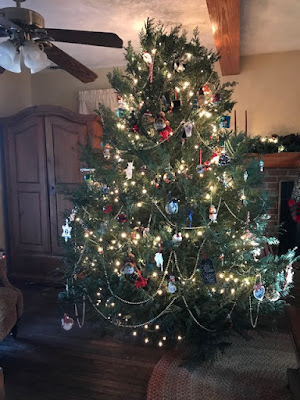 Advent Day 17 - A Christmas Eve to Remember with Guest Laurel Blount