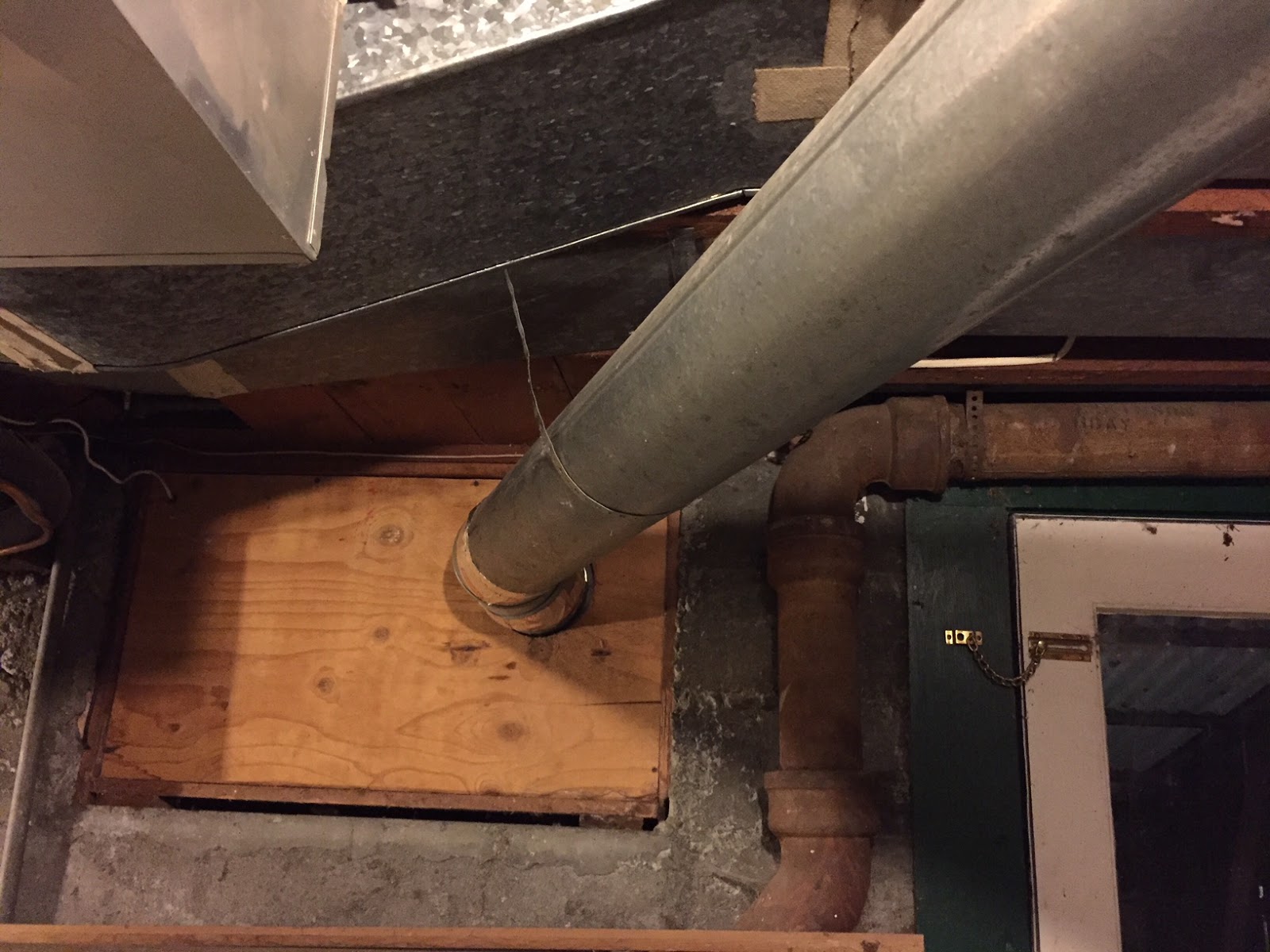 Downdraft Stove Installed in Vintage Kitchen